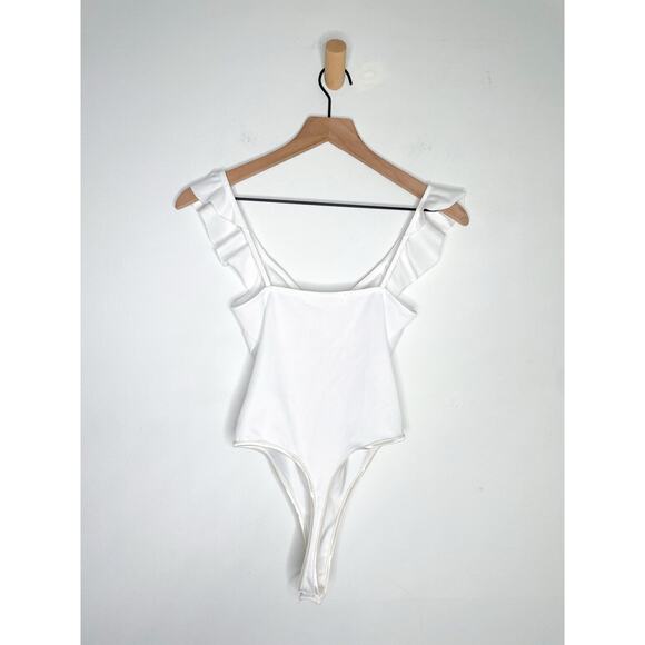 ASTR the Label Peggy White Ruffle Bodysuit Small Balletcore V Neck Open Back - Picture 8 of 11